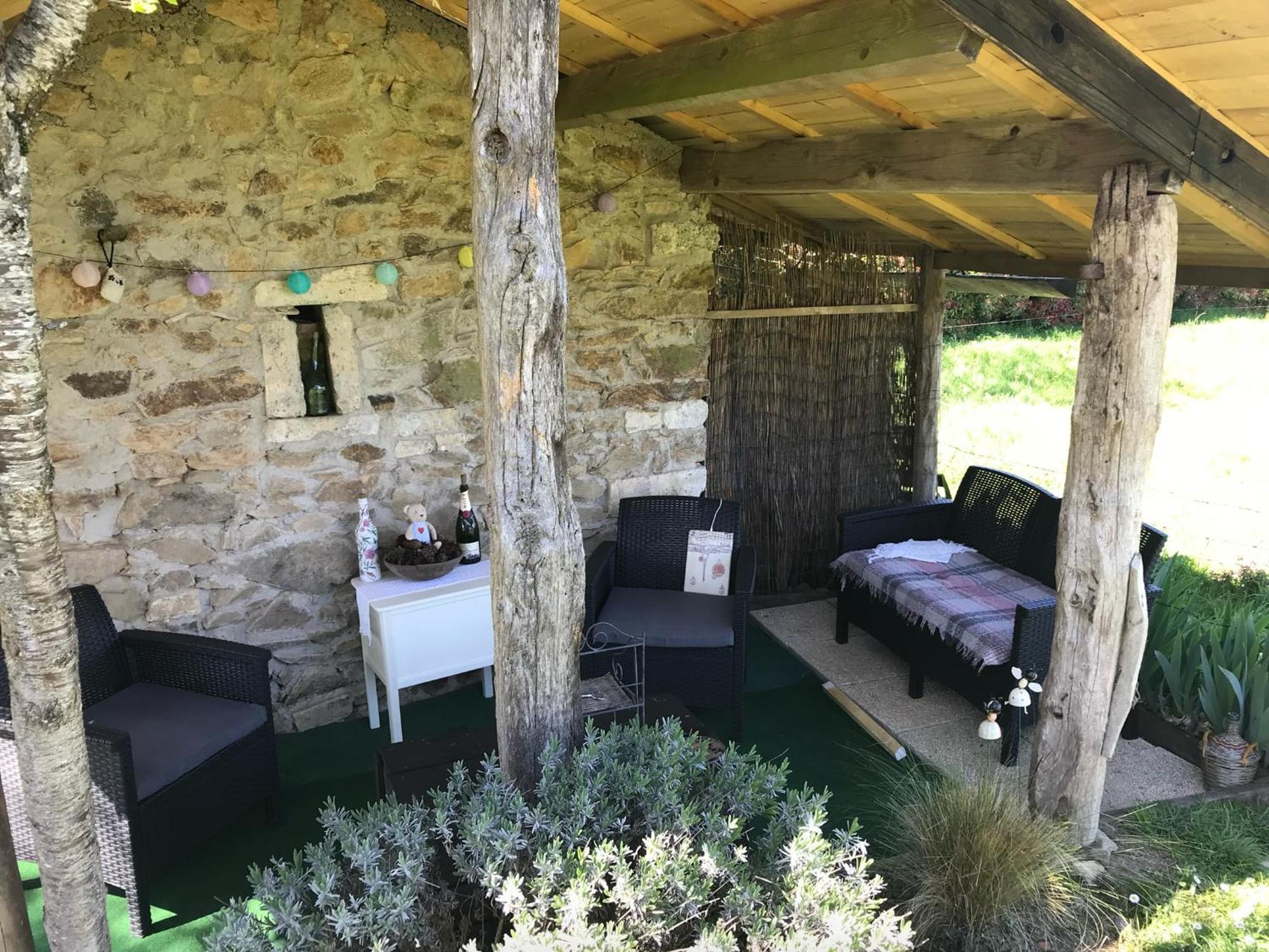 Le Lindois Le Petit Grange B&B 외부 사진