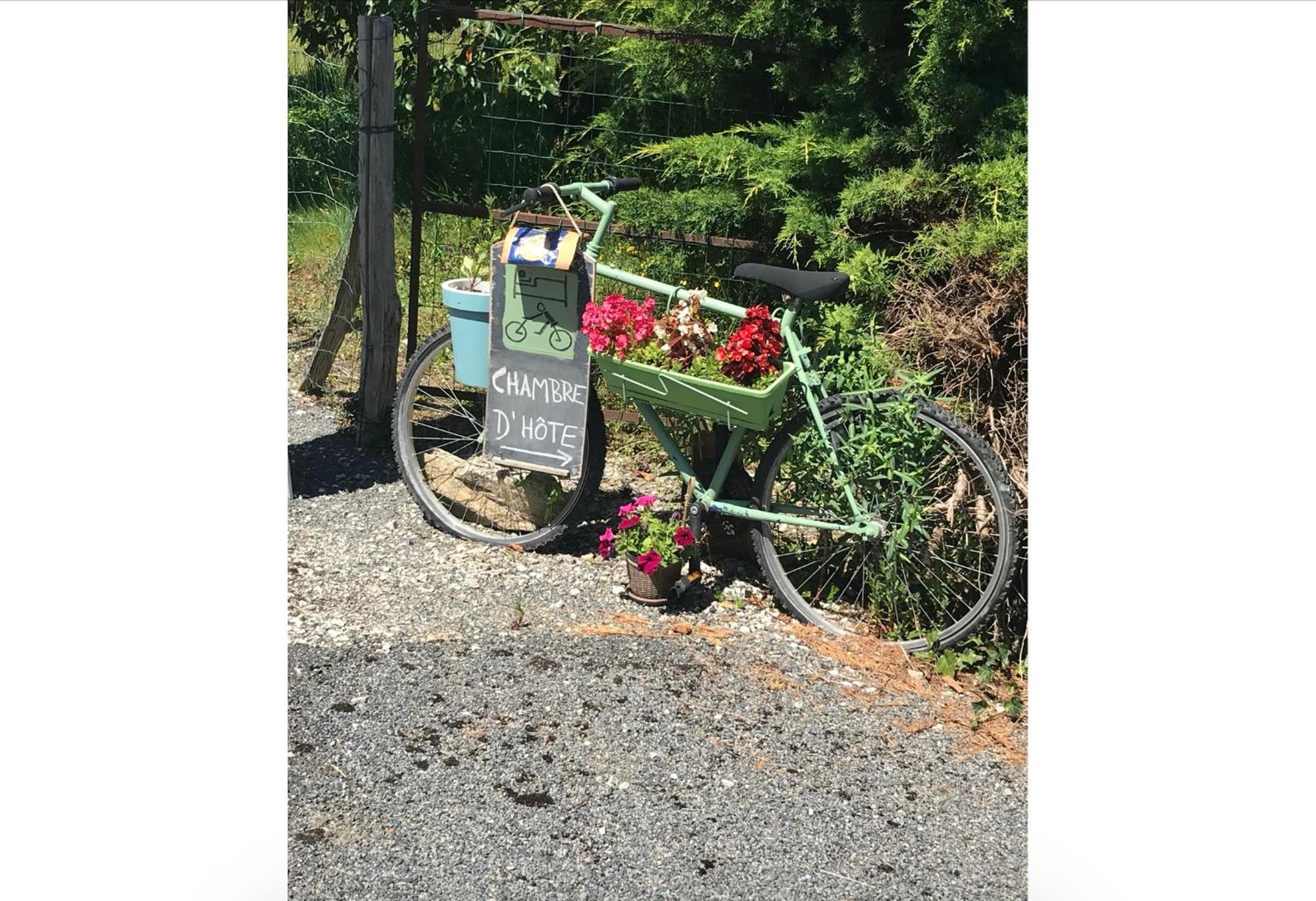 Le Lindois Le Petit Grange B&B 외부 사진